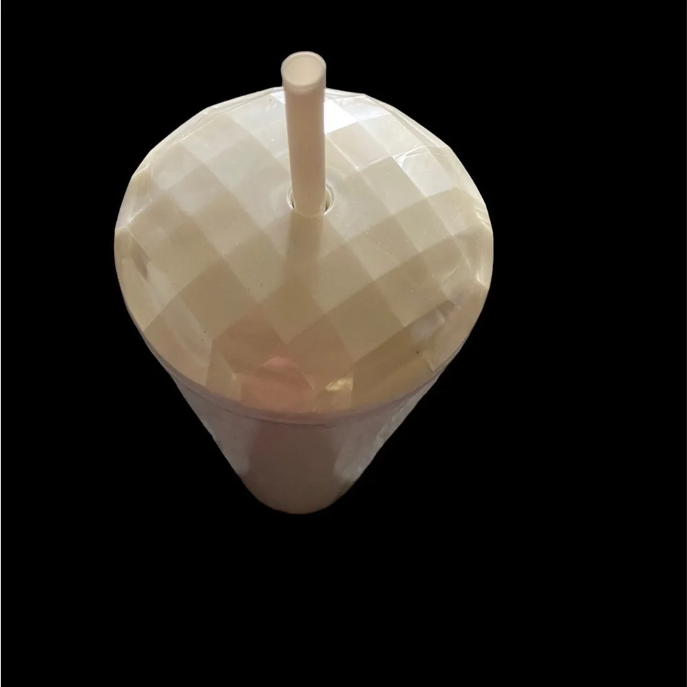 NWT-STARBUCKS-2021 PEARL WHITE MARBLE IRIDESCENT TUMBLER